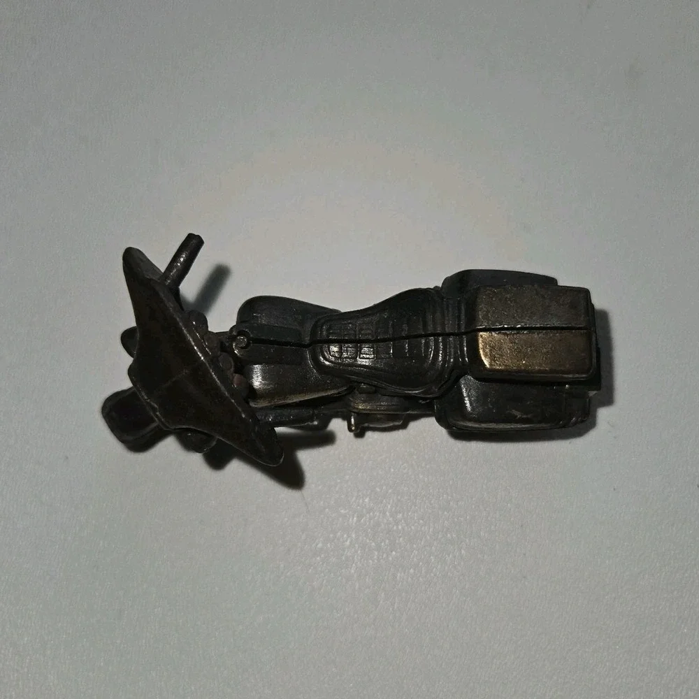 Vintage Cast Metal Motorcycle Pencil Sharpener Made in Hong‎ Kong 1970s